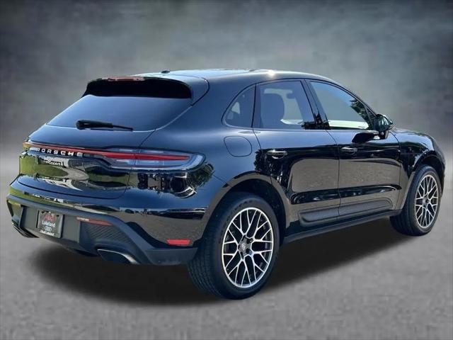 2023 Porsche Macan T