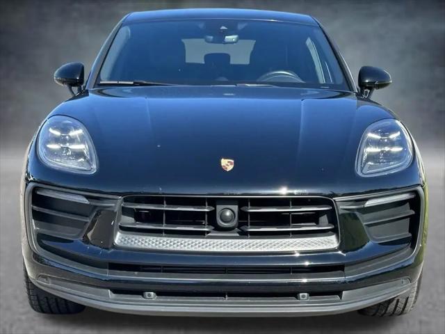 2023 Porsche Macan T