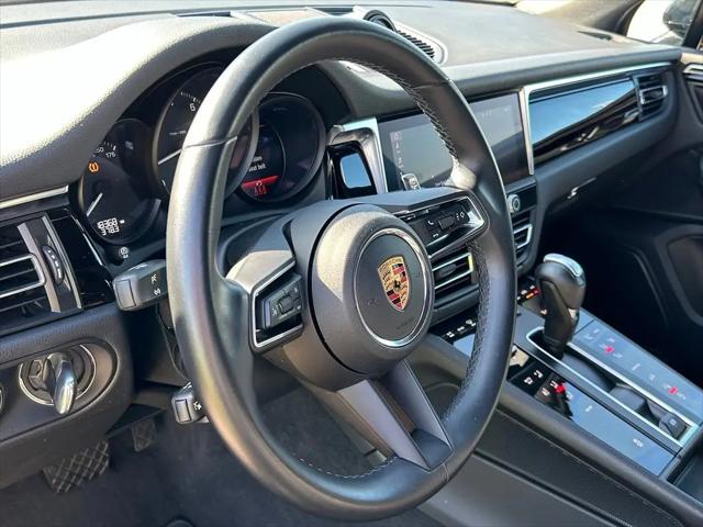 2023 Porsche Macan T