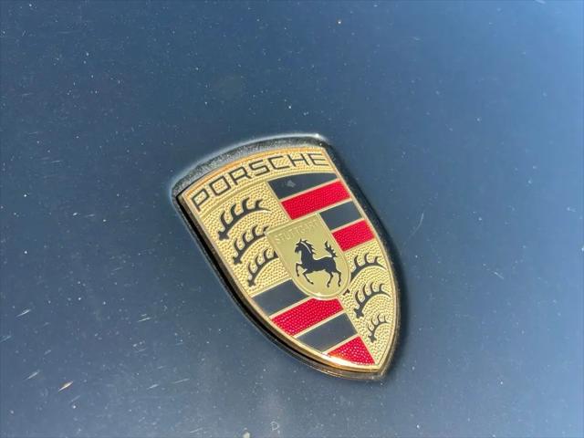 2023 Porsche Macan T