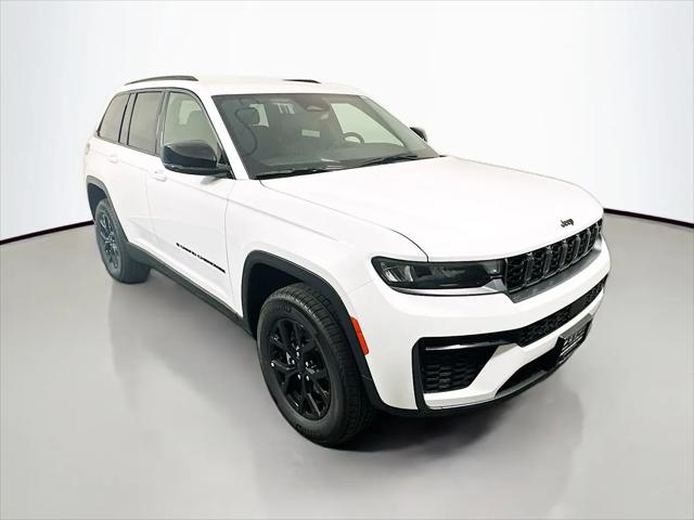 2026 Jeep Grand Cherokee Altitude 4x4 for sale in Shiloh, IL