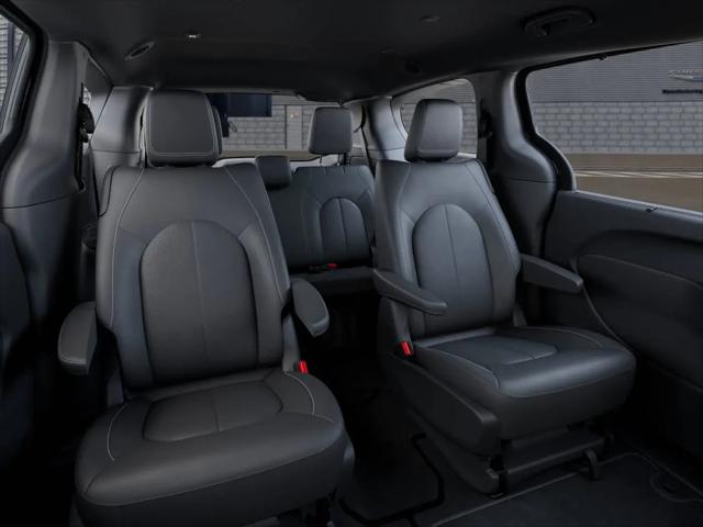 2026 Chrysler Pacifica Select AWD