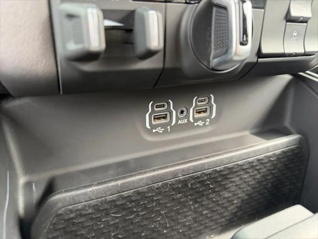 2021 Ram 1500 Big Horn Quad Cab 4x4 6'4" Box