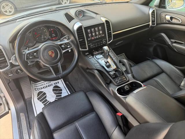2017 Porsche Cayenne Platinum Edition