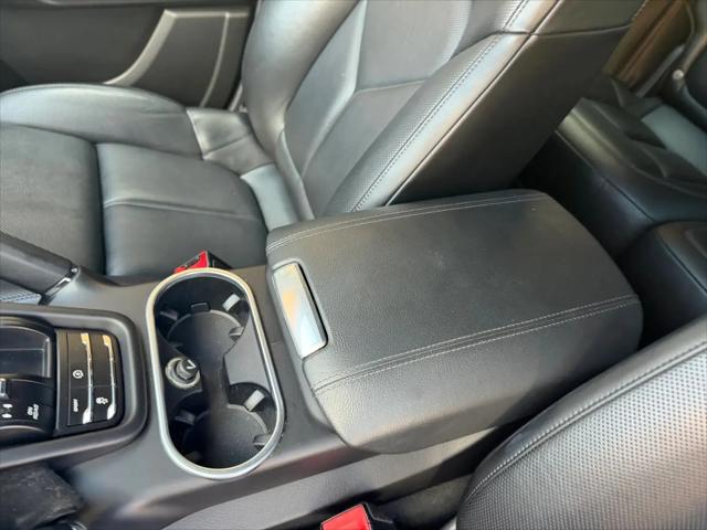 2017 Porsche Cayenne Platinum Edition
