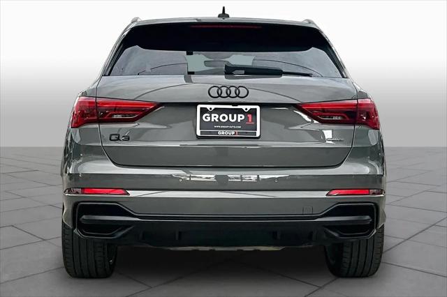 2021 Audi Q3 Premium Plus 45 TFSI S line quattro Tiptronic