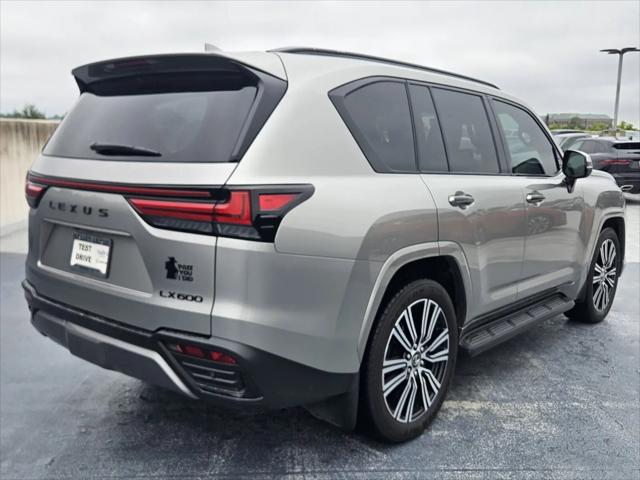 2024 Lexus LX Luxury