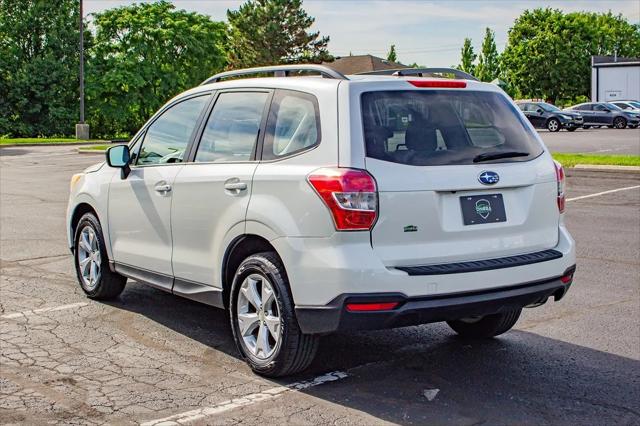 2015 Subaru Forester 2.5i