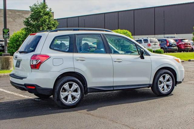 2015 Subaru Forester 2.5i
