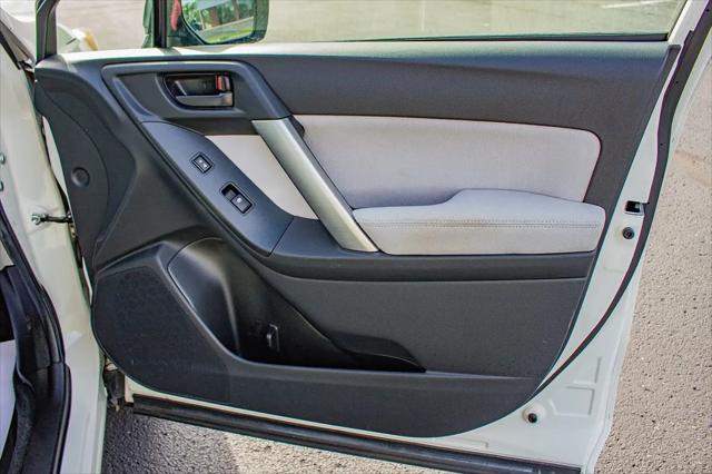2015 Subaru Forester 2.5i