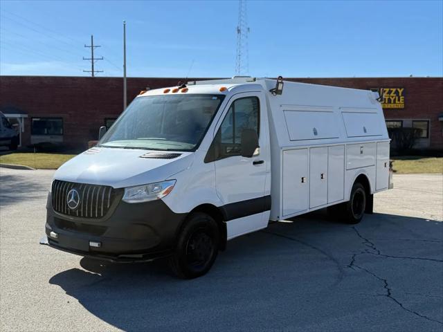 2019 Freightliner Sprinter Standard Roof V6