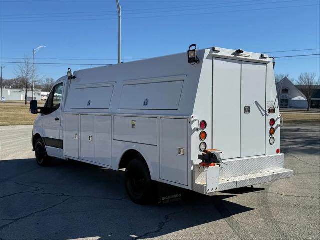 2019 Freightliner Sprinter Standard Roof V6