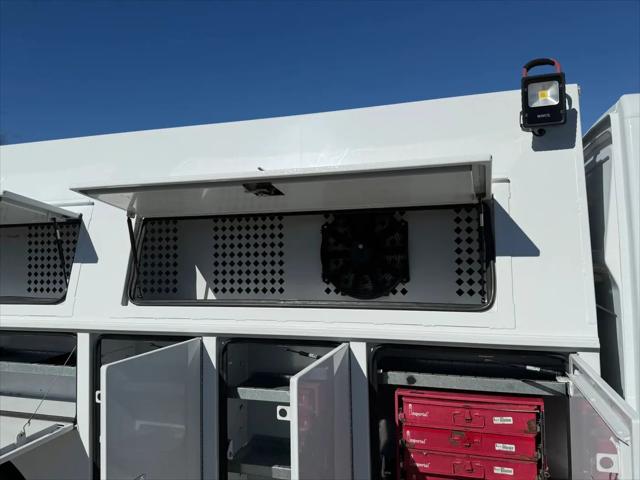 2019 Freightliner Sprinter Standard Roof V6
