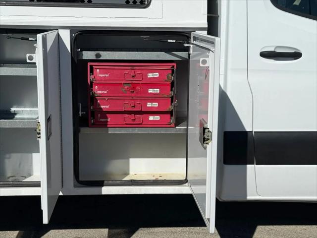 2019 Freightliner Sprinter Standard Roof V6