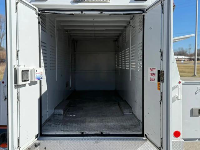 2019 Freightliner Sprinter Standard Roof V6