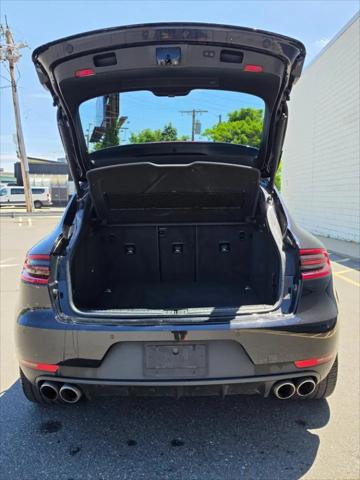 2016 Porsche Macan S