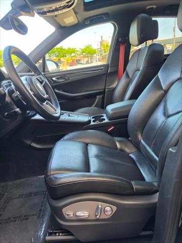 2016 Porsche Macan S