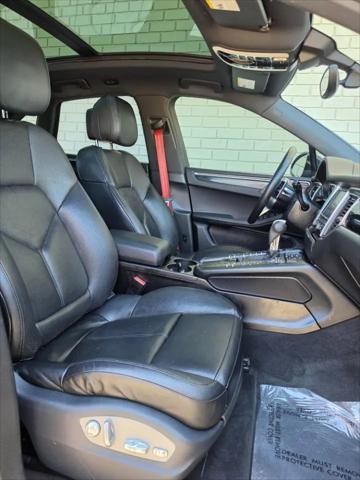 2016 Porsche Macan S