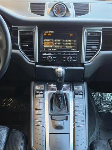2016 Porsche Macan S