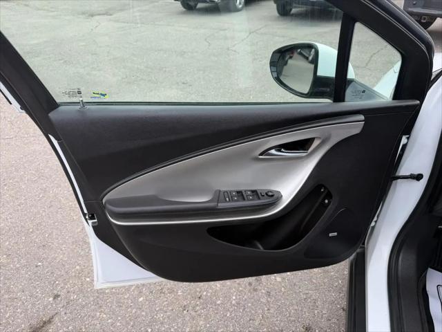 2013 Chevrolet Volt Base
