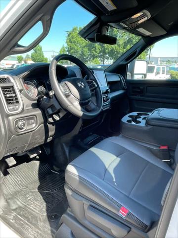 2026 Ram 3500 Tradesman/Big Horn