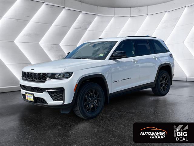 2026 Jeep Grand Cherokee Altitude 4x4 for sale in Newport, VT