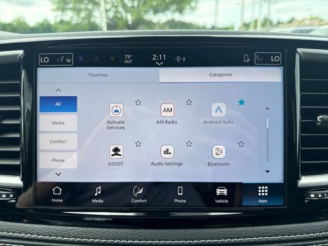2027 Chrysler Pacifica Select