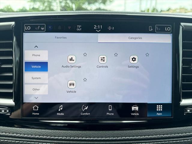 2027 Chrysler Pacifica Select