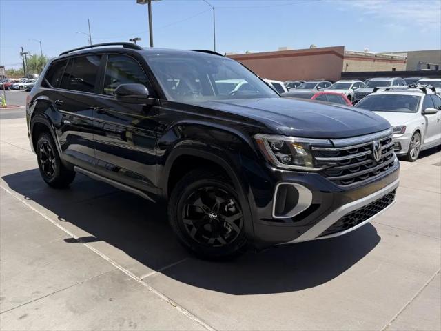 2024 Volkswagen Atlas 2.0T Peak Edition SEL