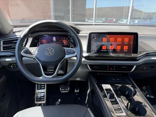 2024 Volkswagen Atlas 2.0T Peak Edition SEL