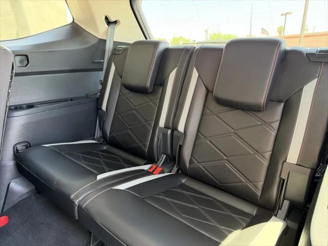 2024 Volkswagen Atlas 2.0T Peak Edition SEL