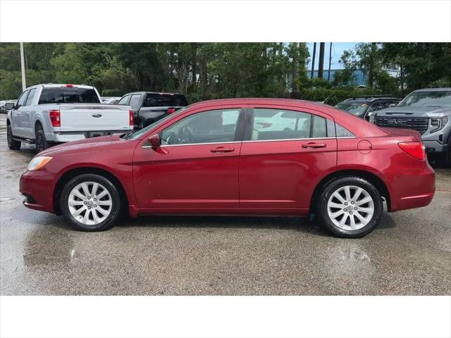2013 Chrysler 200 Touring
