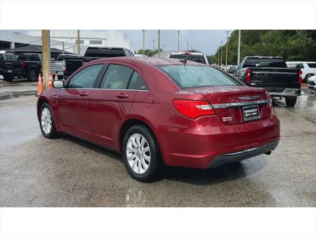 2013 Chrysler 200 Touring