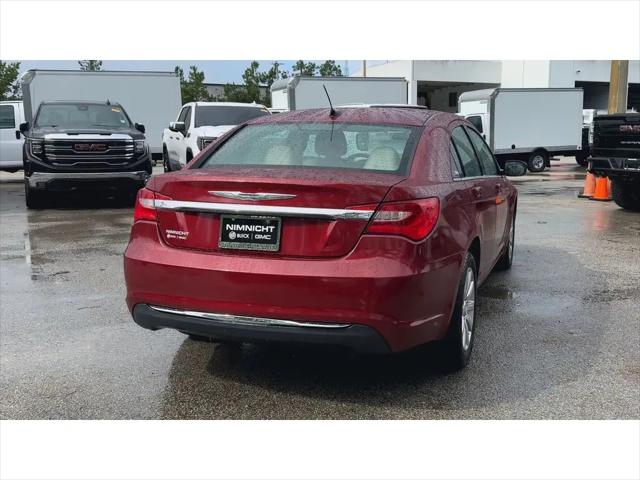 2013 Chrysler 200 Touring