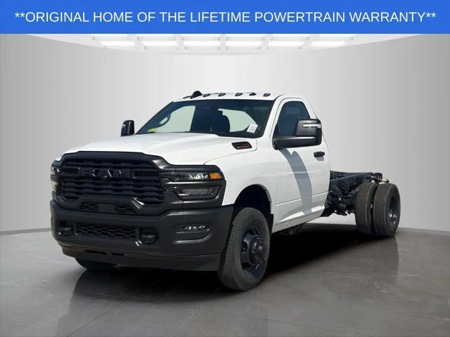 2026 Ram 3500 Tradesman/Big Horn