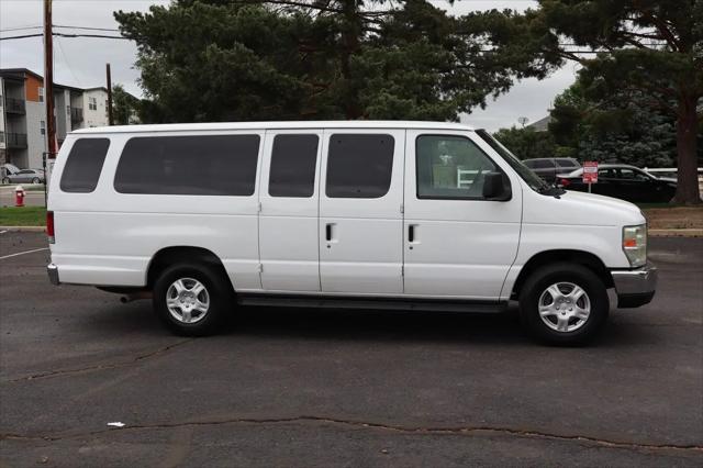 2010 Ford E-350 Super Duty XLT