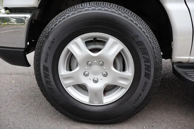 2010 Ford E-350 Super Duty XLT
