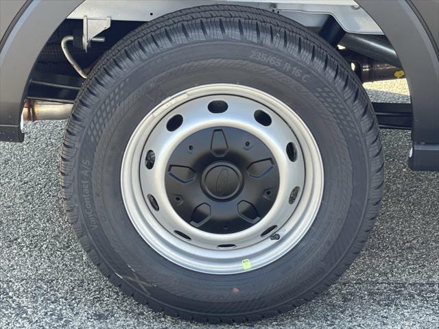 2026 Ford Transit Cargo Van T-150 130 LW RF SLID