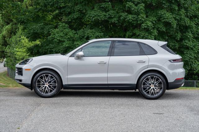 2026 Porsche Cayenne Base