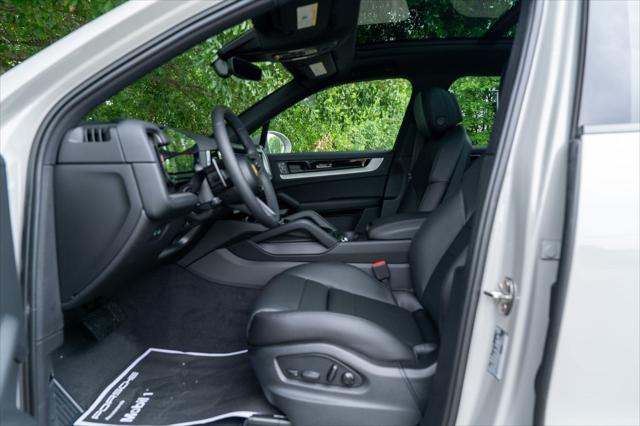 2026 Porsche Cayenne Base