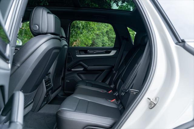 2026 Porsche Cayenne Base