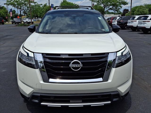 2024 Nissan Pathfinder Platinum 4WD 2024 Nissan Pathfinder Platinum 4WD