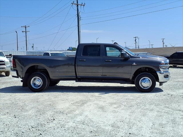 2026 Ram 3500 Tradesman Crew Cab 4x4 8 Box