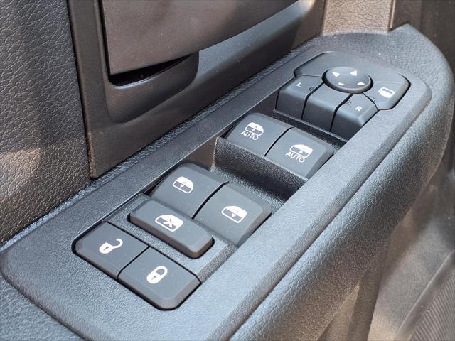 2026 Ram 3500 Tradesman Crew Cab 4x4 8 Box