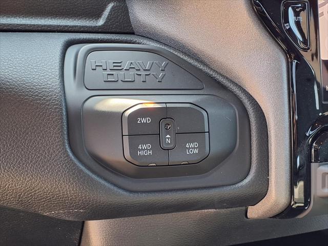 2026 Ram 3500 Tradesman Crew Cab 4x4 8 Box