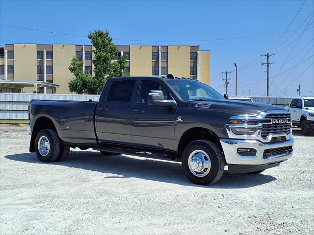 2026 Ram 3500 Tradesman Crew Cab 4x4 8 Box