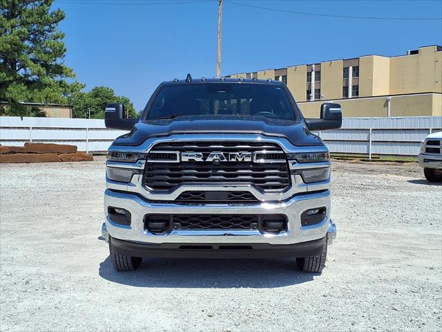 2026 Ram 3500 Tradesman Crew Cab 4x4 8 Box