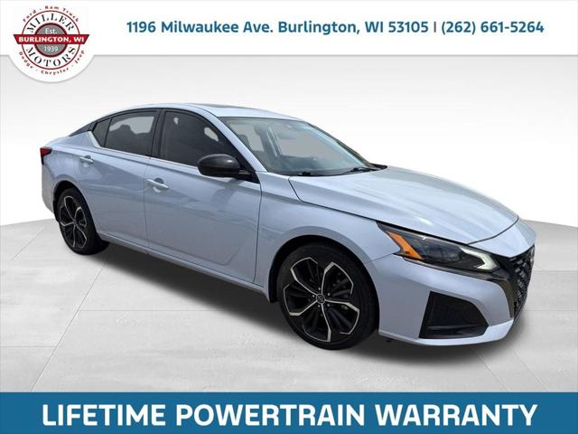 2023 Nissan Altima SR Intelligent AWD for sale in Burlington, WI