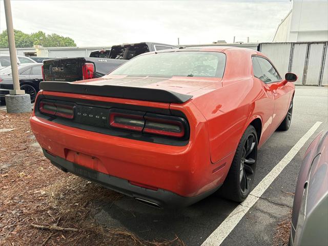 2017 Dodge Challenger SXT