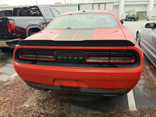 2017 Dodge Challenger SXT